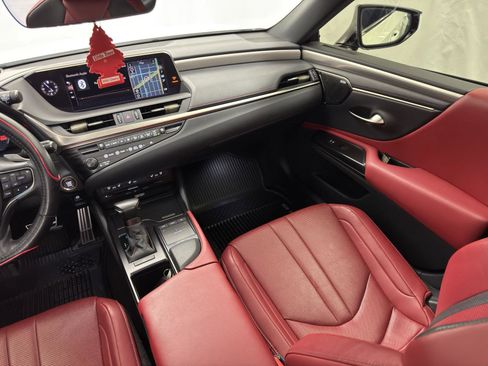 Used 2019 Lexus ES 350 F Sport w/ Accessory Package image 29