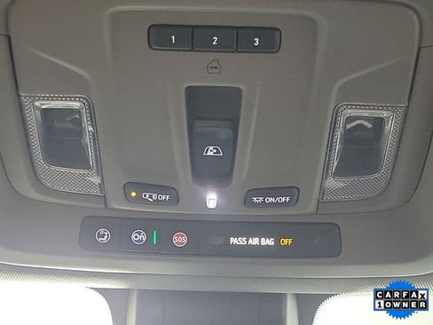 Used 2020 Chevrolet Silverado 2500 LTZ w/ LTZ Premium Package image 33