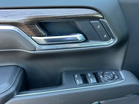 New 2026 Chevrolet Silverado 1500 LT w/ Convenience Package II AWD/4WD image 11