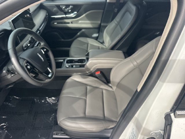 Used 2024 Lincoln Corsair FWD image 17
