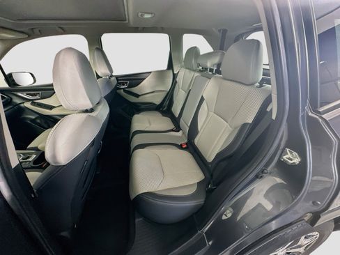 Used 2022 Subaru Forester Premium AWD/4WD image 28