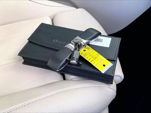 Certified 2023 Mercedes-Benz EQB 300 4MATIC image 15