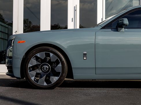 Certified 2023 Rolls-Royce Phantom Sedan w/ The Phantom Package image 8