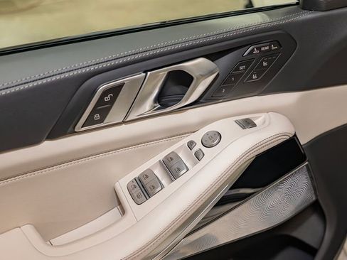 New 2026 BMW ALPINA XB7 AWD/4WD image 14