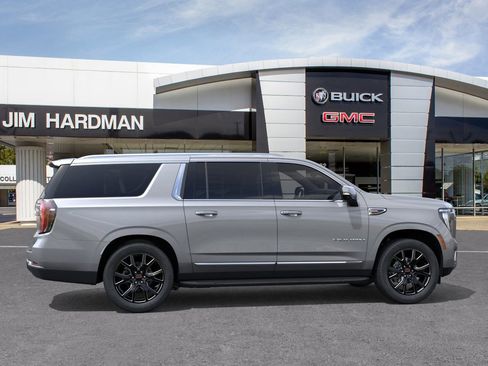 New 2026 GMC Yukon XL Elevation w/ Elevation Premium Package image 5
