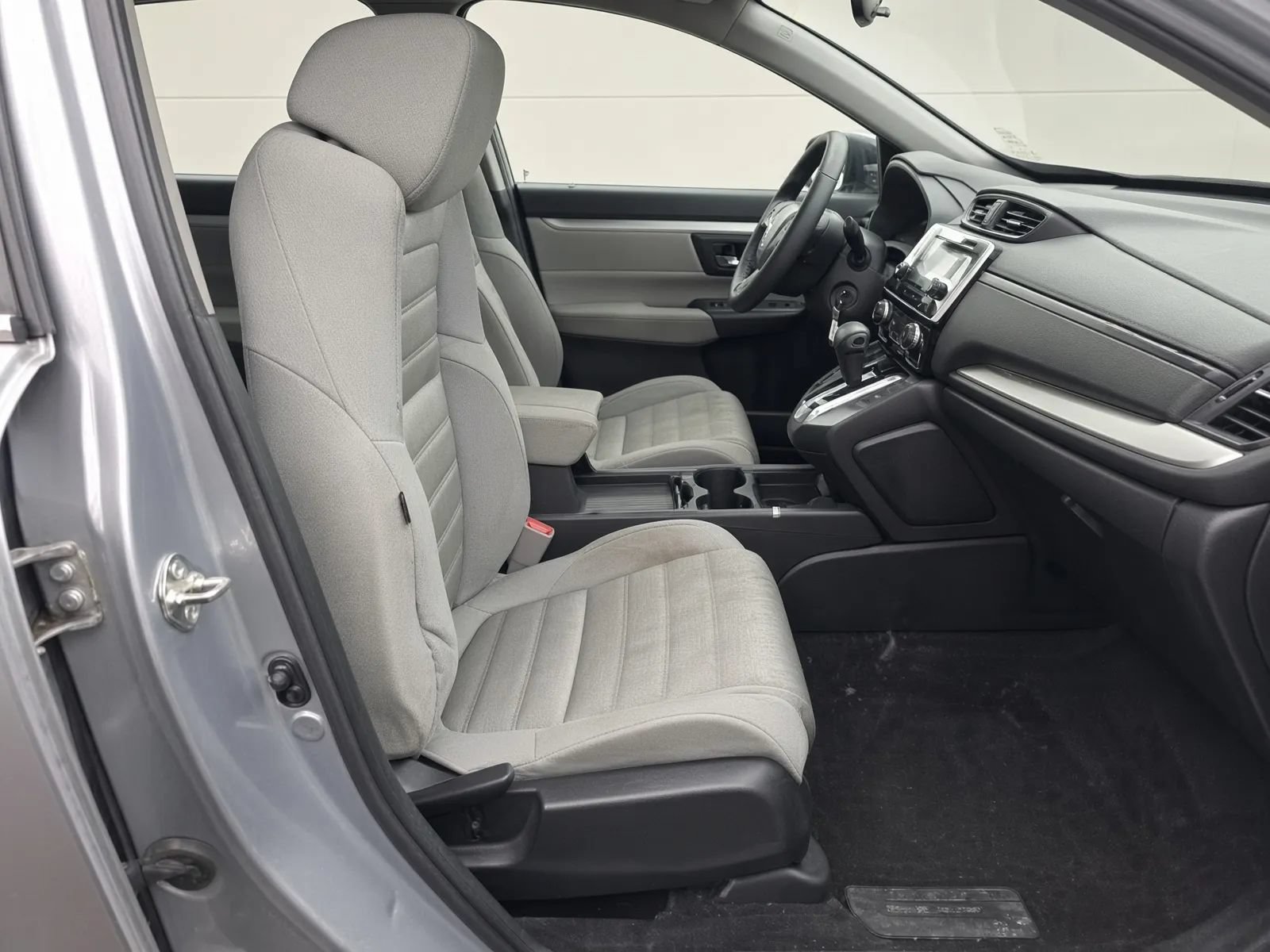 Used 2017 Honda CR-V LX image 15