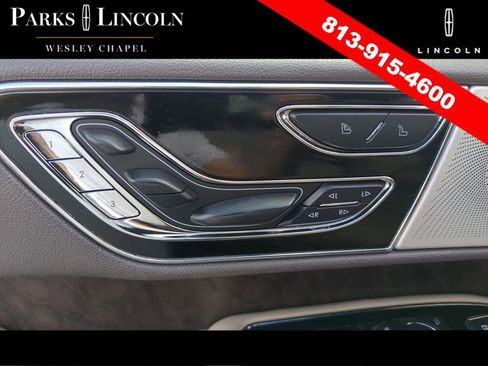 Used 2022 Lincoln Navigator L Reserve image 19