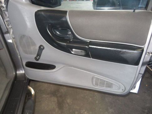 Used 2007 Ford Ranger XLT image 24