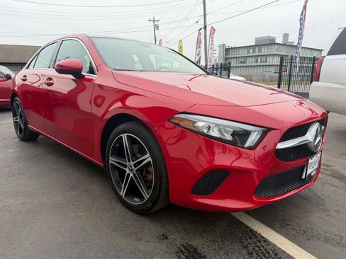 Used 2019 Mercedes-Benz A 220 4MATIC w/ Premium Package image 5