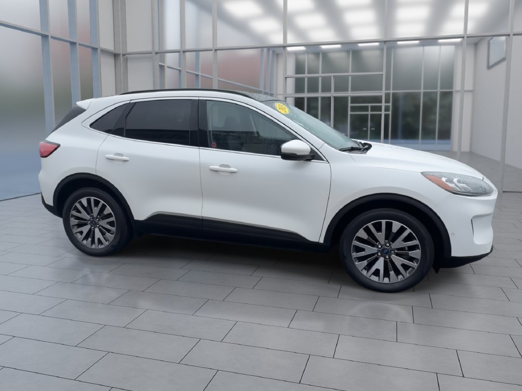 Used 2020 Ford Escape Titanium AWD/4WD image 9
