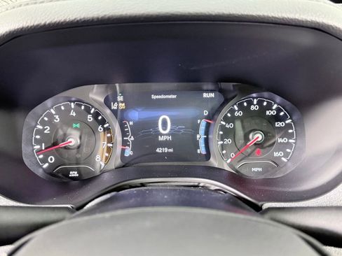 Used 2023 Jeep Compass Latitude w/ Sun and Sound Group image 13