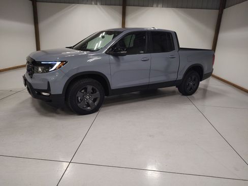 Used 2026 Honda Ridgeline TrailSport image 4