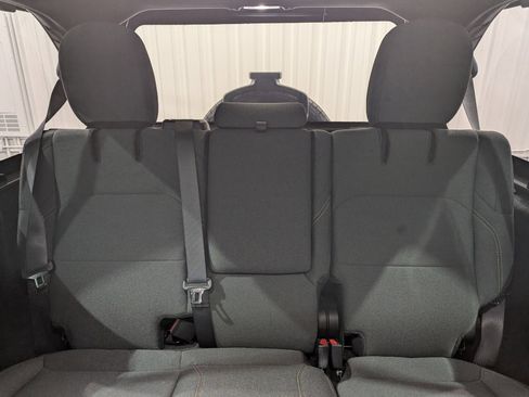 Used 2024 Jeep Wrangler Sport S image 11