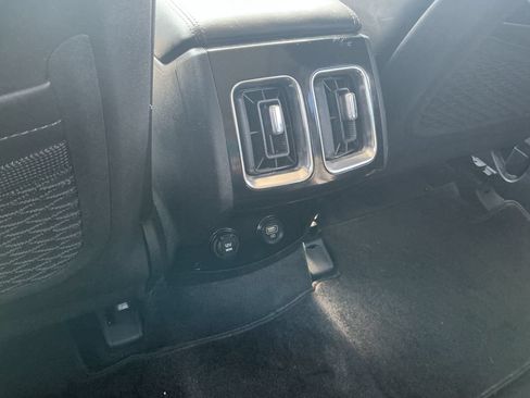 Used 2022 Kia Sorento SX AWD/4WD image 16