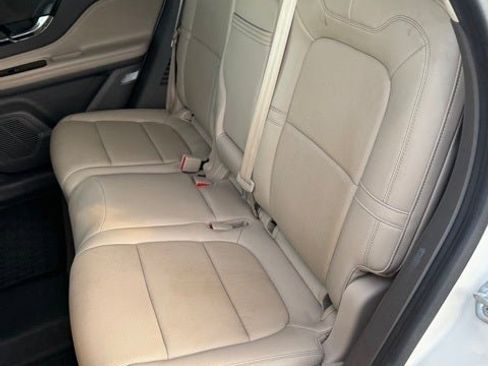 Used 2022 Lincoln Corsair Grand Touring image 13