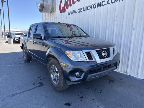 Used 2016 Nissan Frontier Desert Runner image 13
