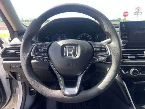Certified 2019 Honda Accord EX image 17