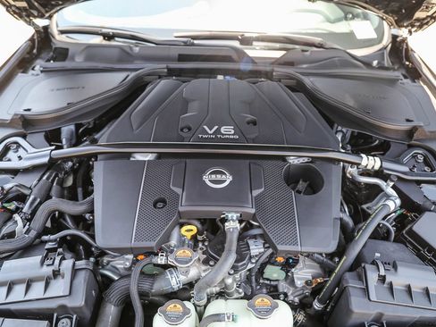Used 2024 Nissan Z Performance w/ Floor Mat Package RWD image 28