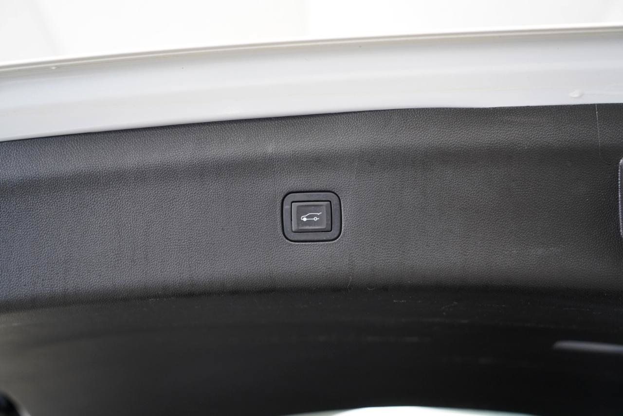 Used 2019 Buick Enclave Essence FWD image 37