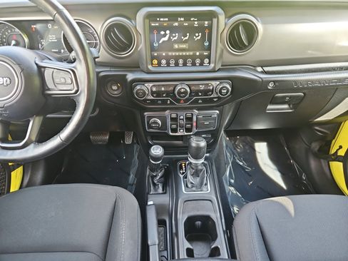 Used 2023 Jeep Wrangler Unlimited w/ Cold Weather Group AWD/4WD image 11