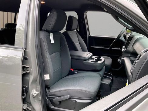 New 2026 RAM 2500 Warlock AWD/4WD image 21