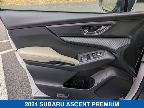 Certified 2024 Subaru Ascent Premium w/ Convenience Package image 12