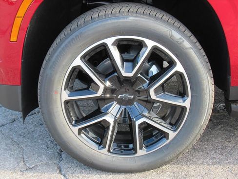 New 2026 Chevrolet Suburban RST w/ Comfort Package image 6