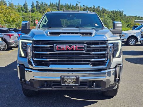 Used 2024 GMC Sierra 2500 SLT w/ SLT Convenience Package AWD/4WD image 8