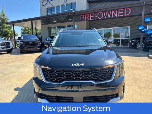 Used 2025 Kia Sorento S w/ Panoramic Sunroof Package FWD image 2