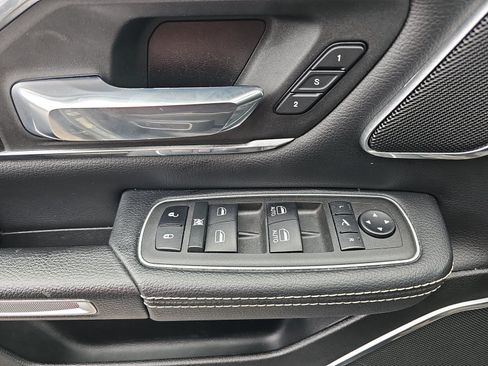 Used 2022 RAM 1500 Laramie AWD/4WD image 24