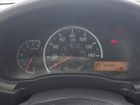 Used 2015 Nissan Versa S FWD image 35