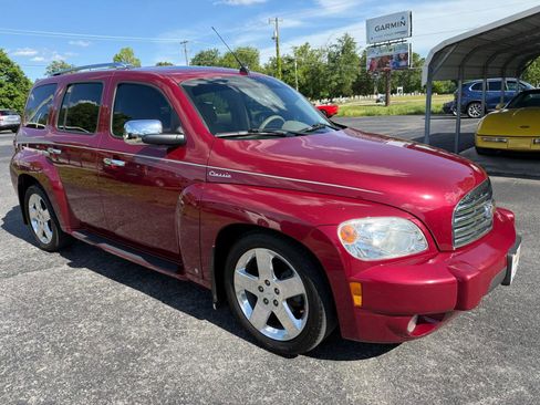 Used 2006 Chevrolet HHR LT w/ Preferred Equipment Group FWD image 2