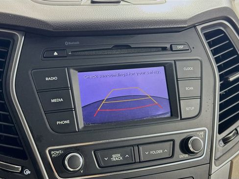 Used 2018 Hyundai Santa Fe Sport image 38