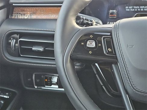 New 2025 Lincoln Aviator Black Label image 26