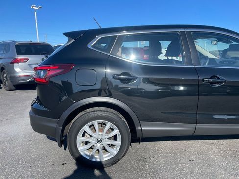 Used 2022 Nissan Rogue Sport S AWD/4WD image 27