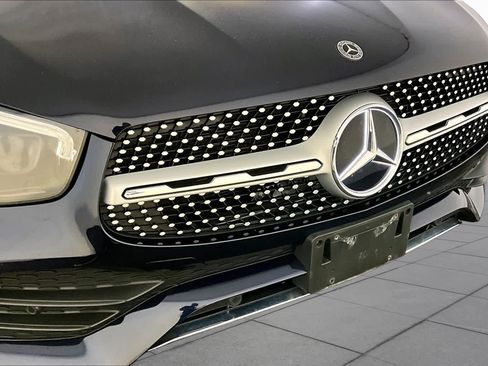 Certified 2021 Mercedes-Benz GLC 300 4MATIC image 32