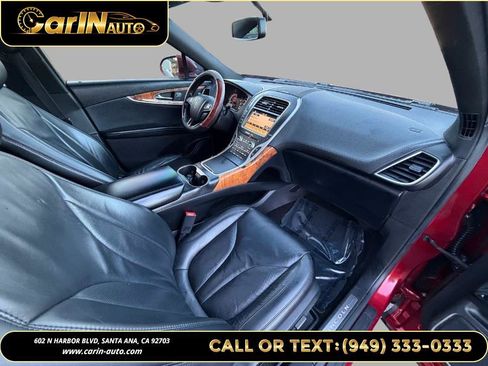 Used 2017 Lincoln MKX Select w/ Select Plus Package image 11