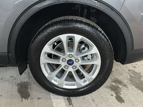 Used 2021 Ford Escape SE w/ Convenience Package image 17