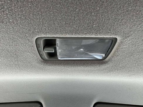 Used 2023 Nissan Versa SV image 40