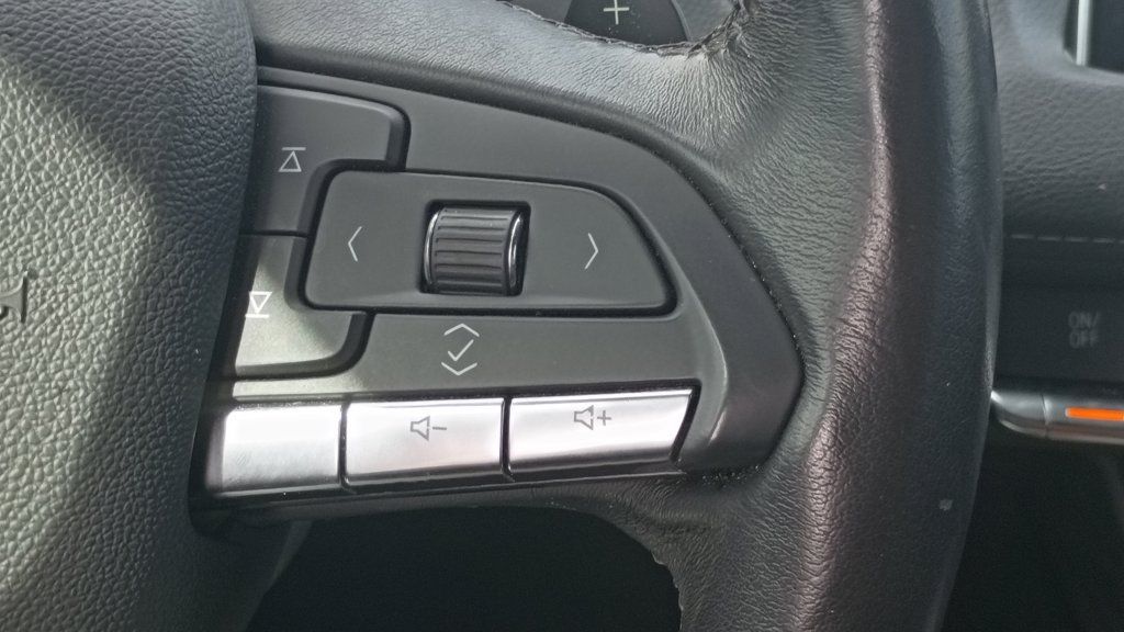 Used 2023 Cadillac XT4 Premium Luxury FWD image 28