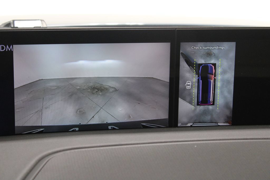 New 2027 Lincoln Navigator Premiere RWD image 56