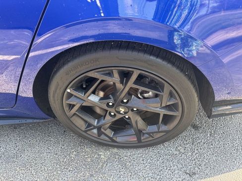 Used 2024 Hyundai Elantra N Line image 9