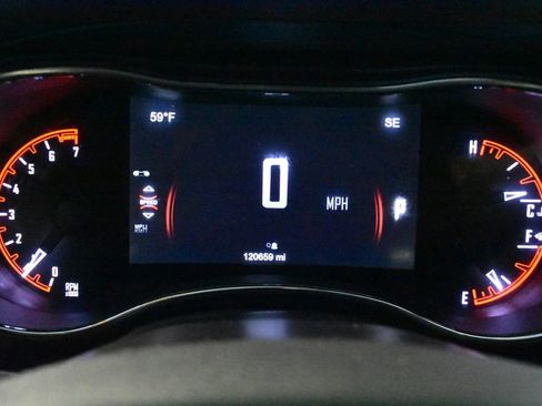 Used 2014 Dodge Durango Limited w/ Premium Group AWD/4WD image 19