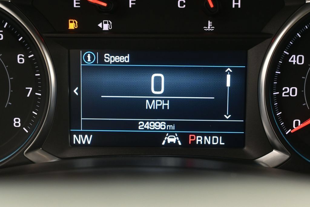 Used 2024 Chevrolet Equinox LT FWD image 27
