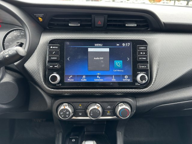 Certified 2024 Nissan Kicks SV w/ Interior Electronics Package FWD image 17