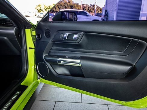 Used 2020 Ford Mustang GT Premium w/ Equipment Group 401A image 39