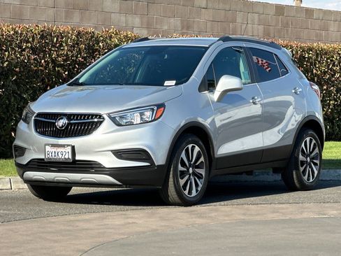 Used 2021 Buick Encore Preferred FWD image 8