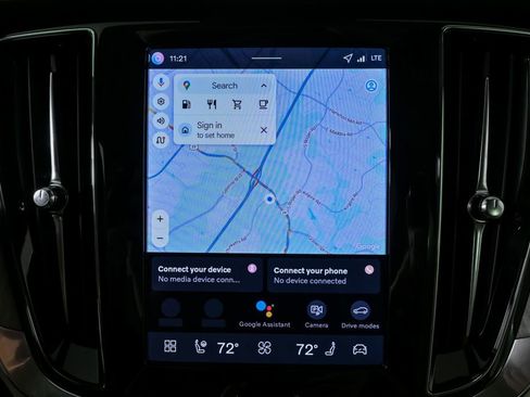 New 2026 Volvo V60 B5 Cross Country Plus w/ Protection Package Premier image 15