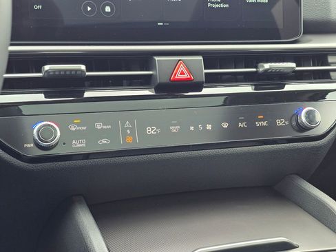 New 2026 Kia Sportage EX image 29