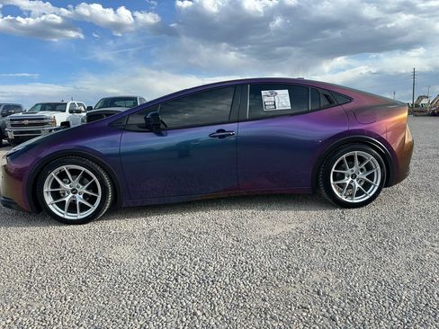 Used 2023 Toyota Prius LE FWD image 6